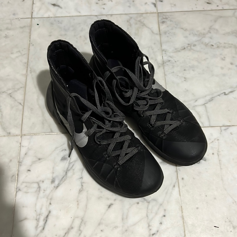 Nike hyperdunk